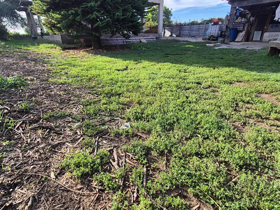 Immagine 17 di Villa in vendita  a Marcianise