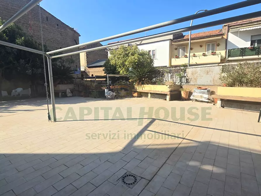 Immagine 33 di Appartamento in vendita  in Via Patturelli a Capodrise