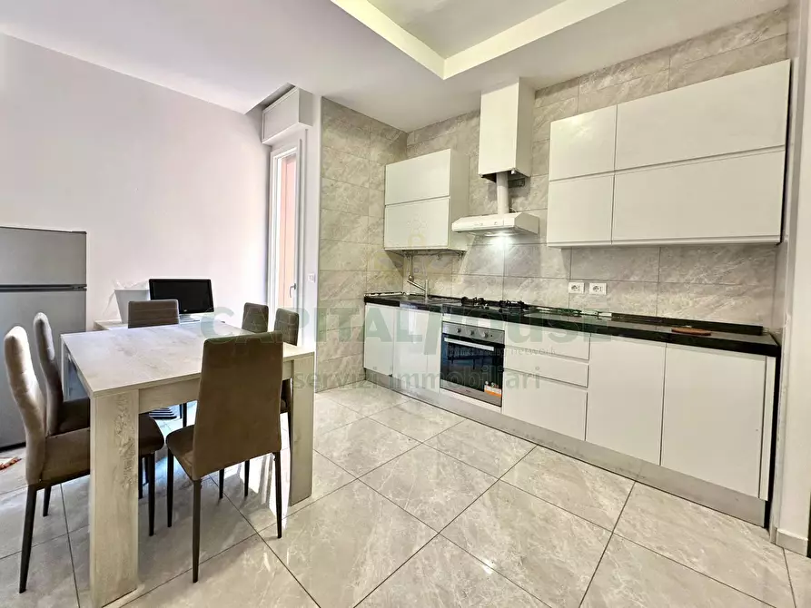 Immagine 3 di Appartamento in vendita  in Via Ferrarese a Bologna