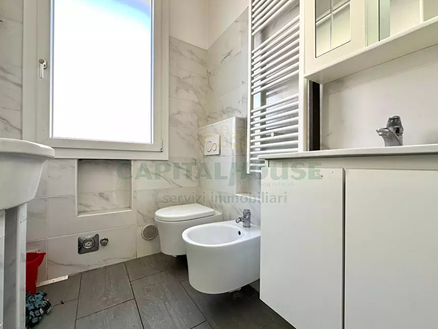 Immagine 15 di Appartamento in vendita  in Via Ferrarese a Bologna