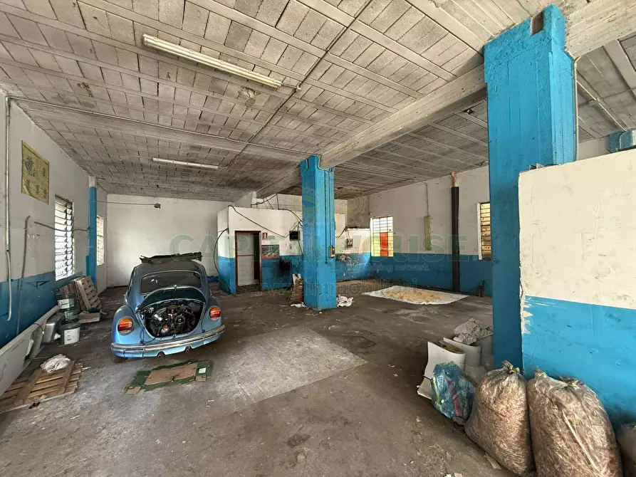 Immagine 3 di Attività commerciale in affitto  in Via Consortile a Fisciano
