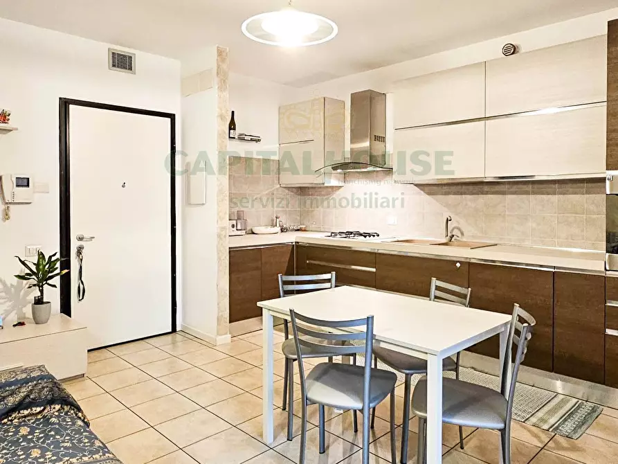 Immagine 19 di Appartamento in vendita  in Viale Sarca a Milano