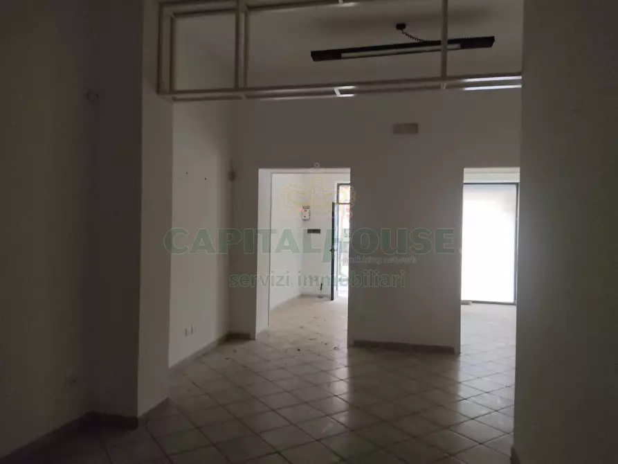 Immagine 3 di Locale commerciale in vendita  in corso garibaldi a Baiano