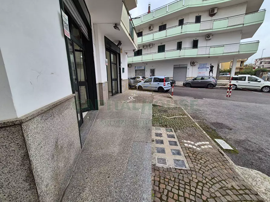 Immagine 5 di Locale commerciale in vendita  in via piano del principe a Cercola