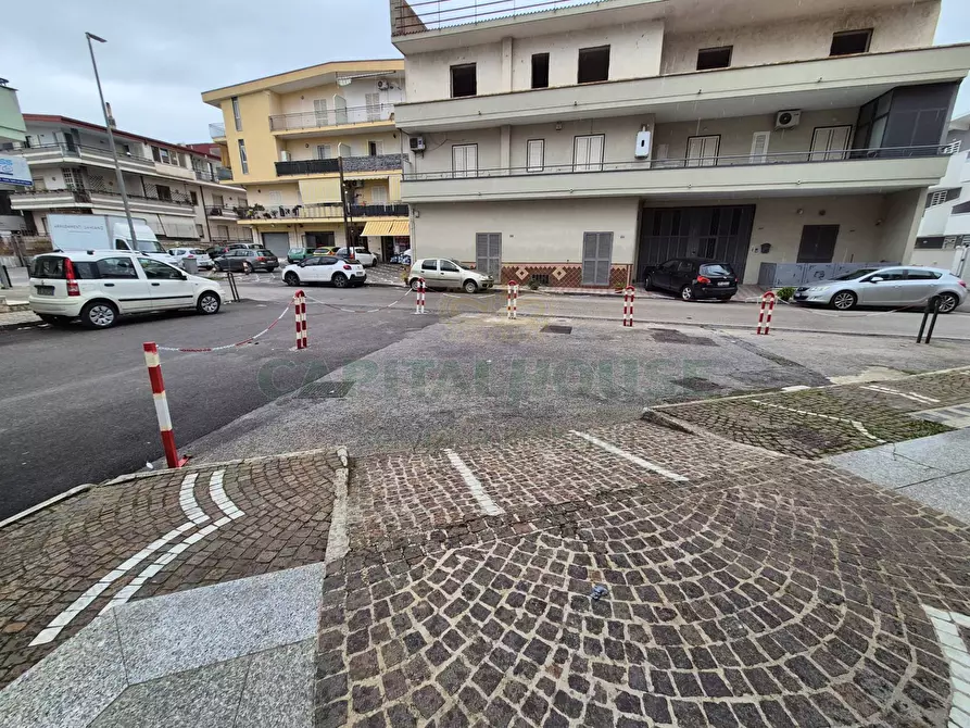 Immagine 3 di Locale commerciale in vendita  in via piano del principe a Cercola
