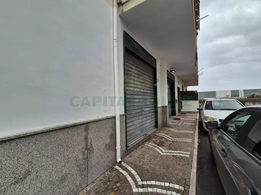 Immagine 2 di Locale commerciale in vendita  in via piano del principe a Cercola