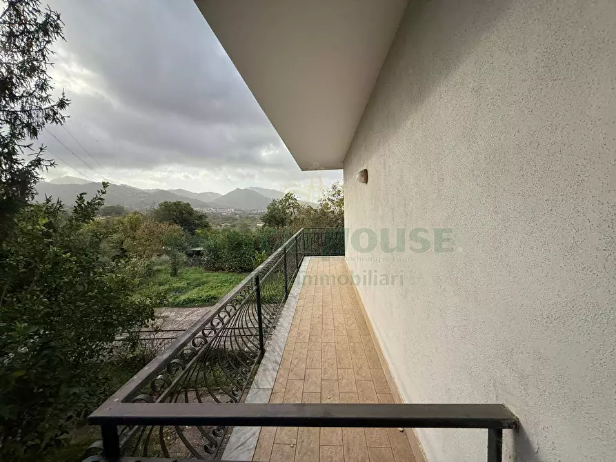 Immagine 31 di Villa in vendita  in Parco Donica a Fisciano