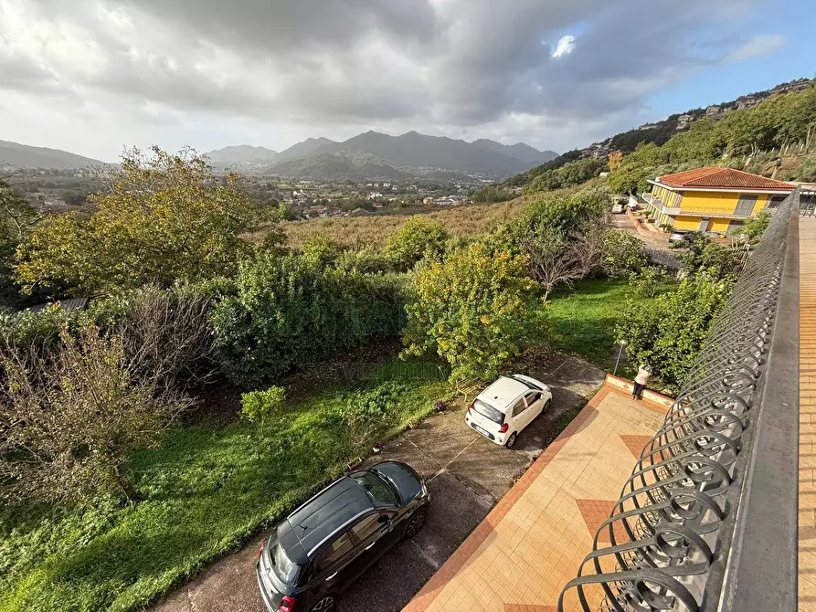 Immagine 43 di Villa in vendita  in Parco Donica a Fisciano