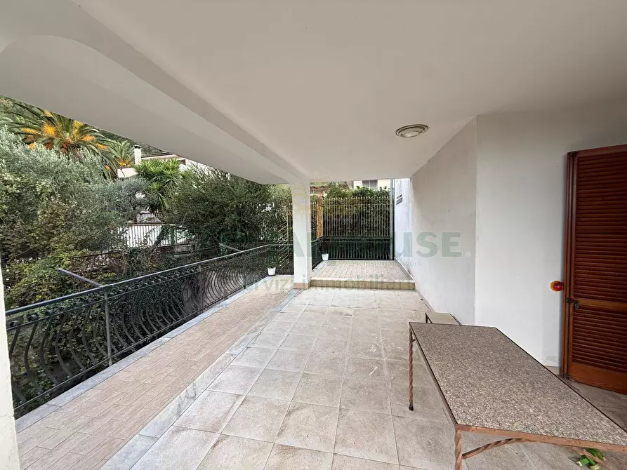 Immagine 38 di Villa in vendita  in Parco Donica a Fisciano