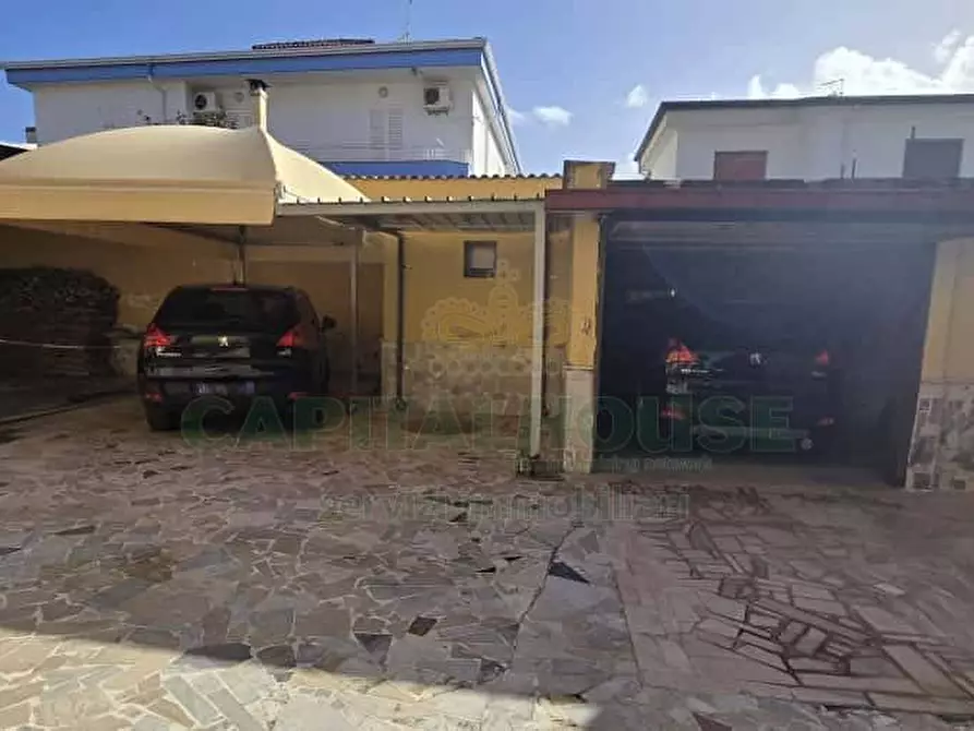 Immagine 34 di Appartamento in vendita  in Via Puccini a Capodrise