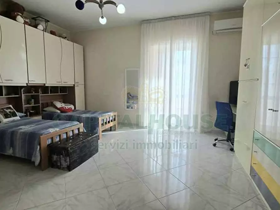 Immagine 11 di Appartamento in vendita  in Via Puccini a Capodrise