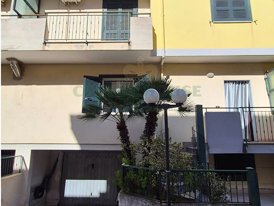 Immagine 1 di Villetta a schiera in vendita  a Macerata Campania