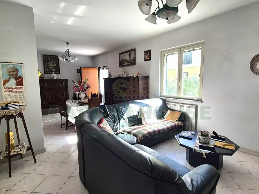 Immagine 7 di Villetta a schiera in vendita  a Macerata Campania