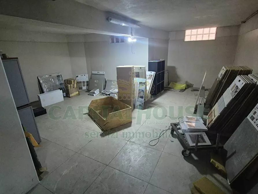 Immagine 3 di Box auto in vendita  a Macerata Campania