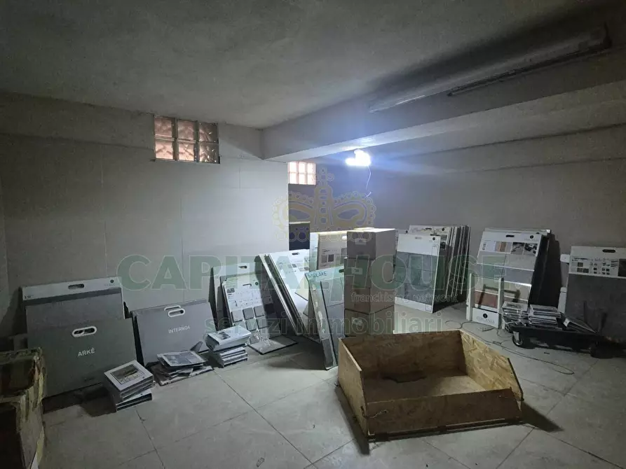 Immagine 6 di Box auto in vendita  a Macerata Campania