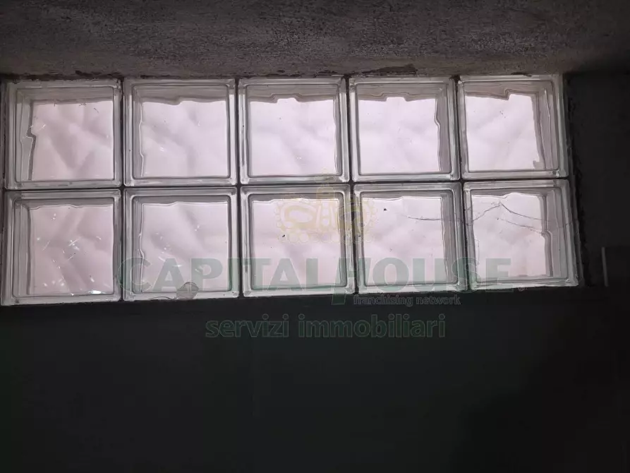 Immagine 13 di Box auto in vendita  a Macerata Campania