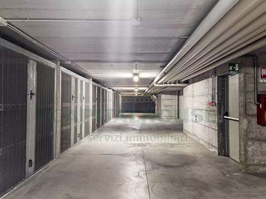 Immagine 7 di Box auto in vendita  in Via Padre Gerardo Beccaro a Milano