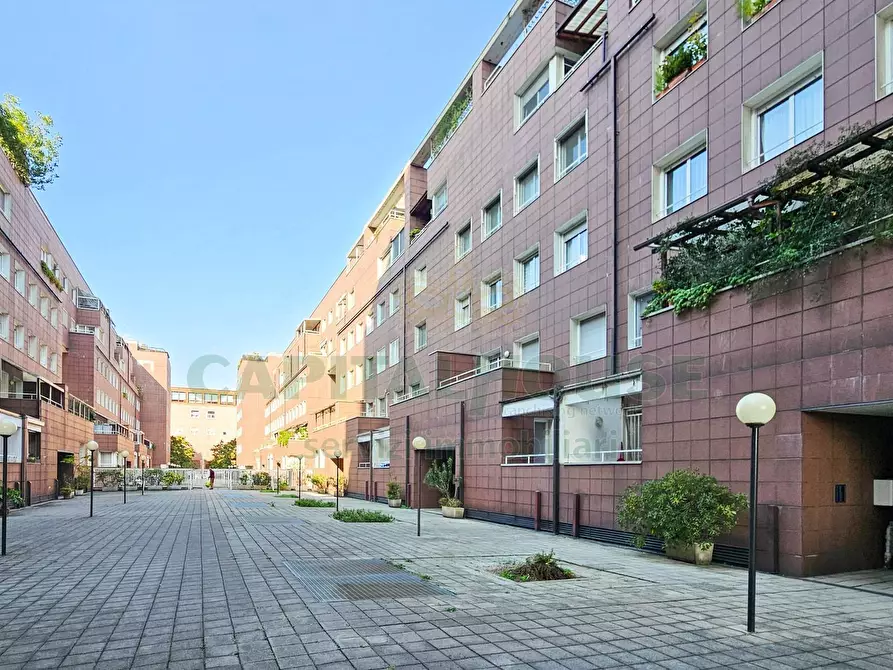 Immagine 2 di Box auto in vendita  in Via Padre Gerardo Beccaro a Milano