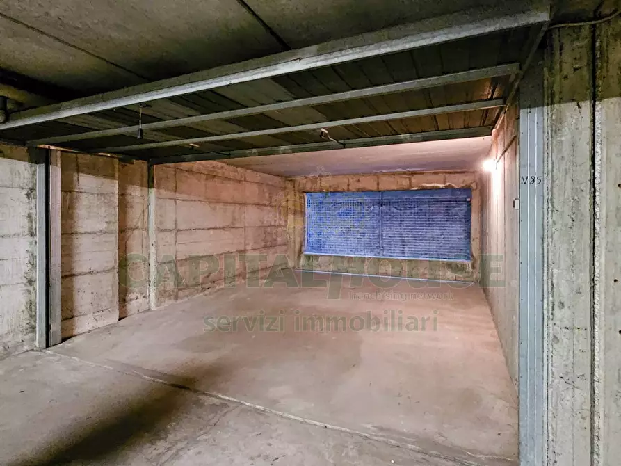 Immagine 8 di Box auto in vendita  in Via Padre Gerardo Beccaro a Milano