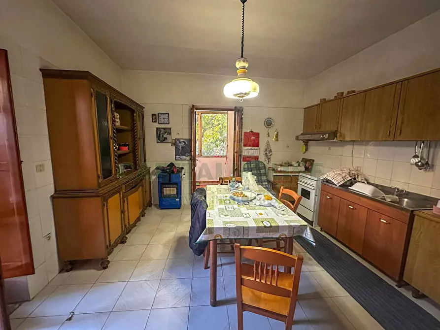 Immagine 3 di Appartamento in vendita  in Via L. Baia a Capua