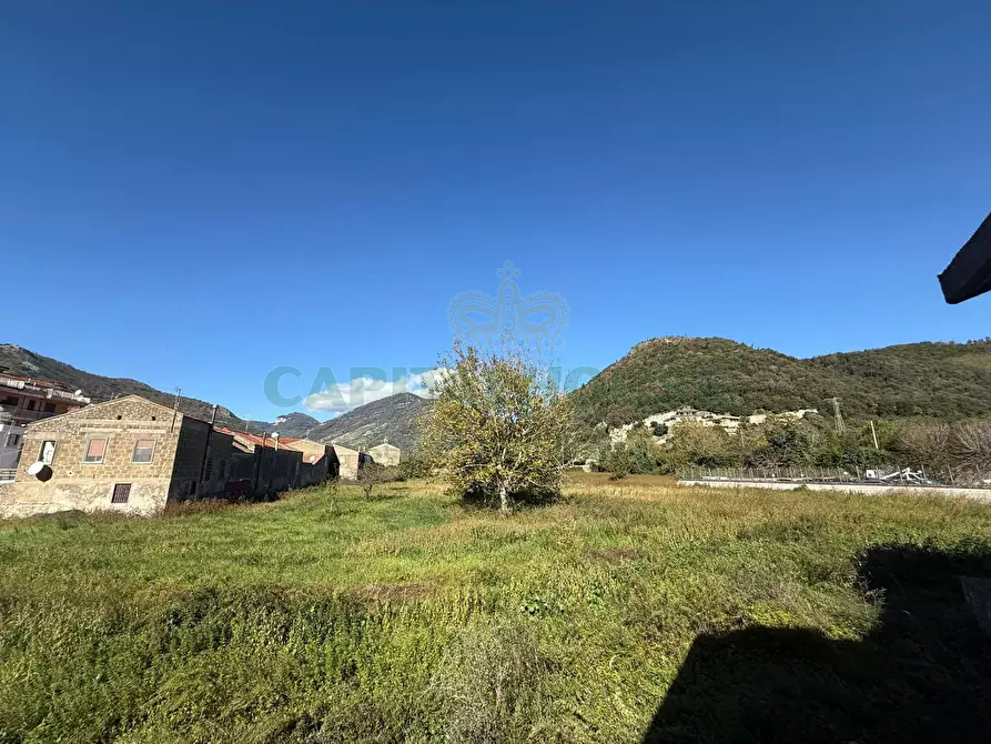 Immagine 15 di Villa in vendita  in Via Dei Lombardi a Mercato San Severino