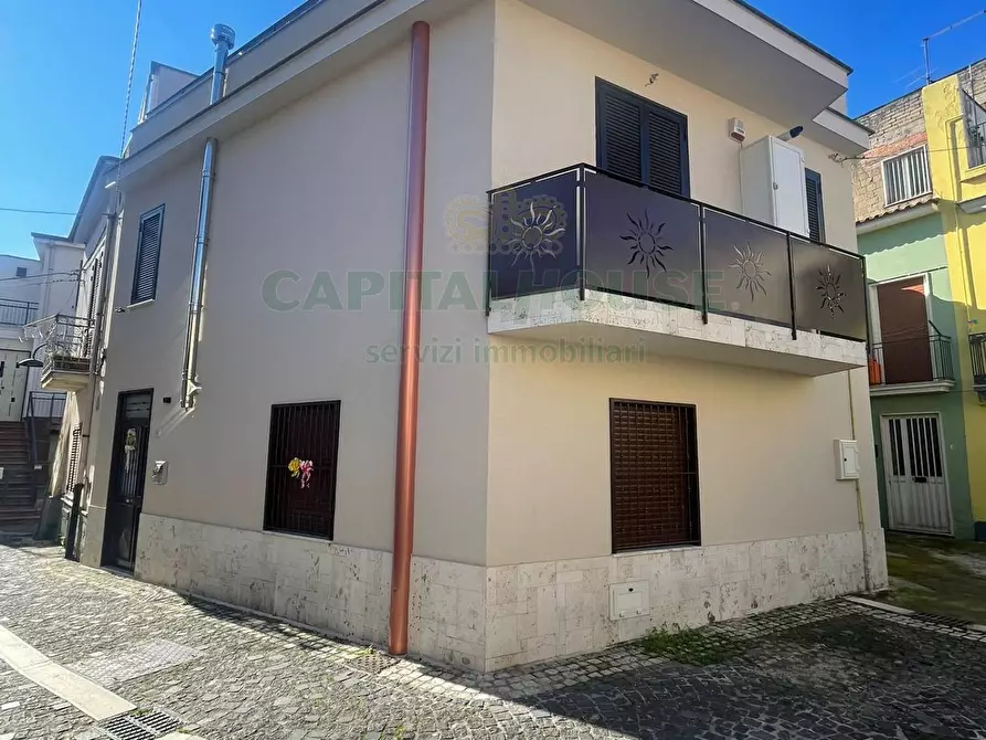 Immagine 1 di Casa semindipendente in vendita  in sperone a Sperone