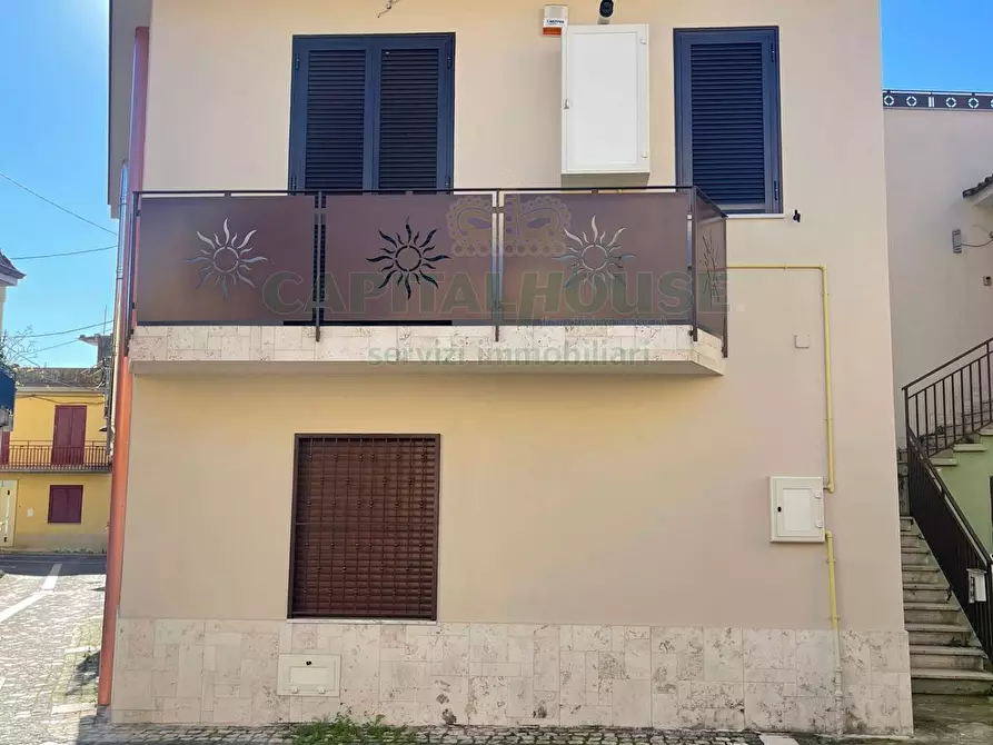 Immagine 25 di Casa semindipendente in vendita  in sperone a Sperone