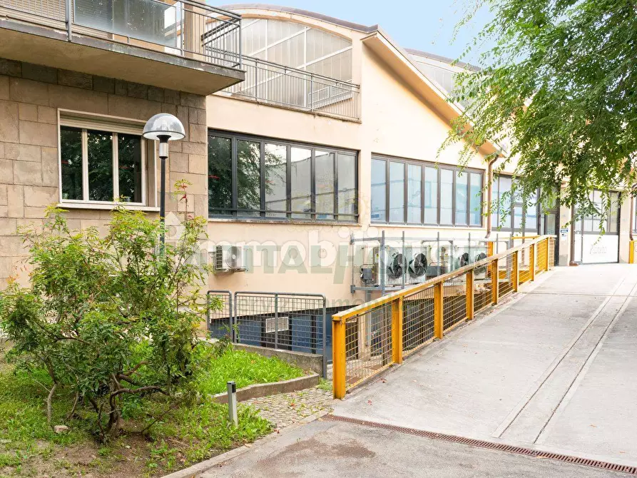 Immagine 13 di Ufficio in affitto  in Via Maserati Alfieri a Bologna