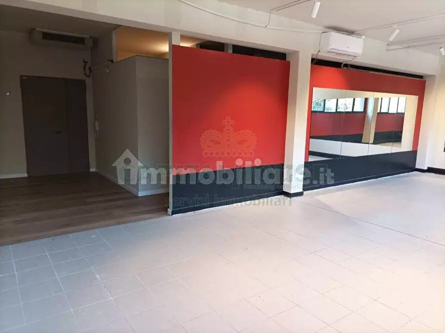 Immagine 3 di Laboratorio in affitto  in Via Gerolamo Rainaldi a Bologna