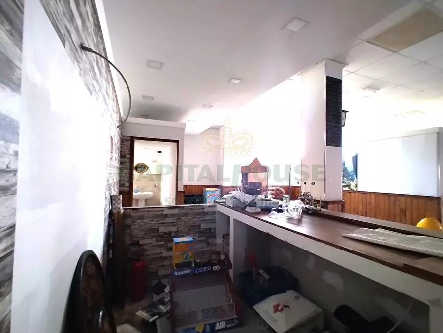 Immagine 11 di Locale commerciale in affitto  in via dante alighieri a Curti