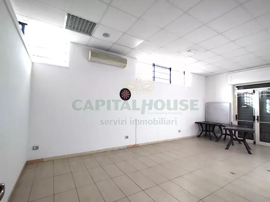 Immagine 22 di Locale commerciale in affitto  in via dante alighieri a Curti