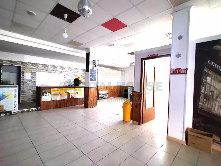 Immagine 5 di Locale commerciale in affitto  in via dante alighieri a Curti