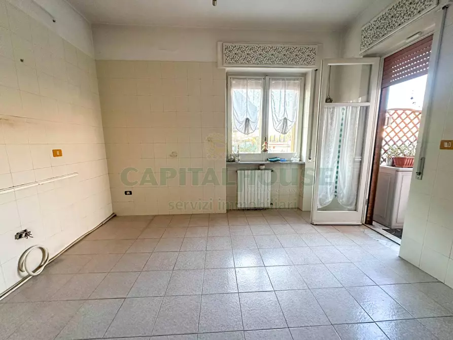 Immagine 2 di Appartamento in vendita  in Fuori Porta Roma a Capua