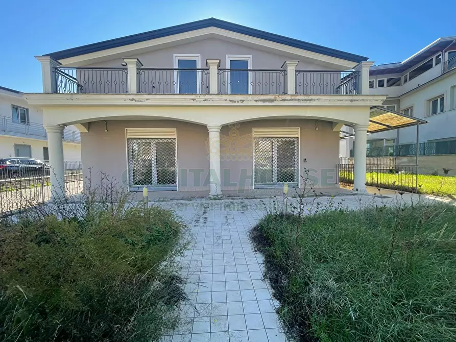 Immagine 13 di Locale commerciale in affitto  in sperone a Sperone