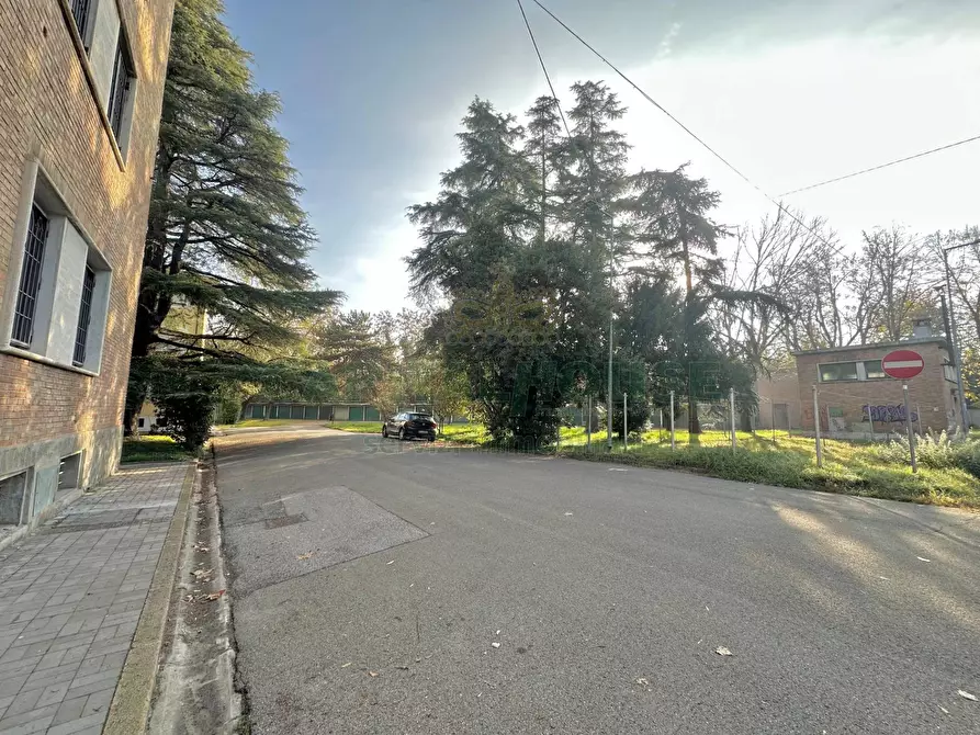 Immagine 28 di Appartamento in vendita  in Via Della Campagna a Bologna