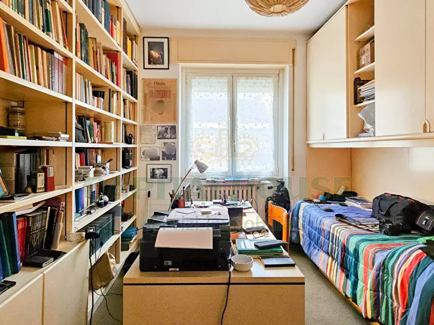 Immagine 21 di Appartamento in vendita  in Via Doberdò a Milano