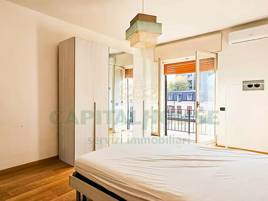 Immagine 11 di Appartamento in vendita  in Viale Sarca a Milano