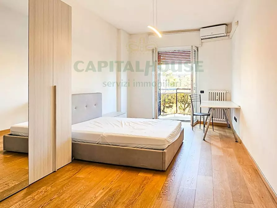 Immagine 12 di Appartamento in vendita  in Viale Sarca a Milano