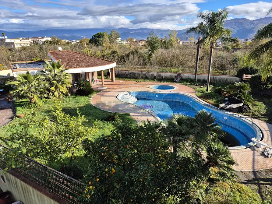 Immagine 16 di Villa in affitto  in via Lavinaio I tratto a Ottaviano