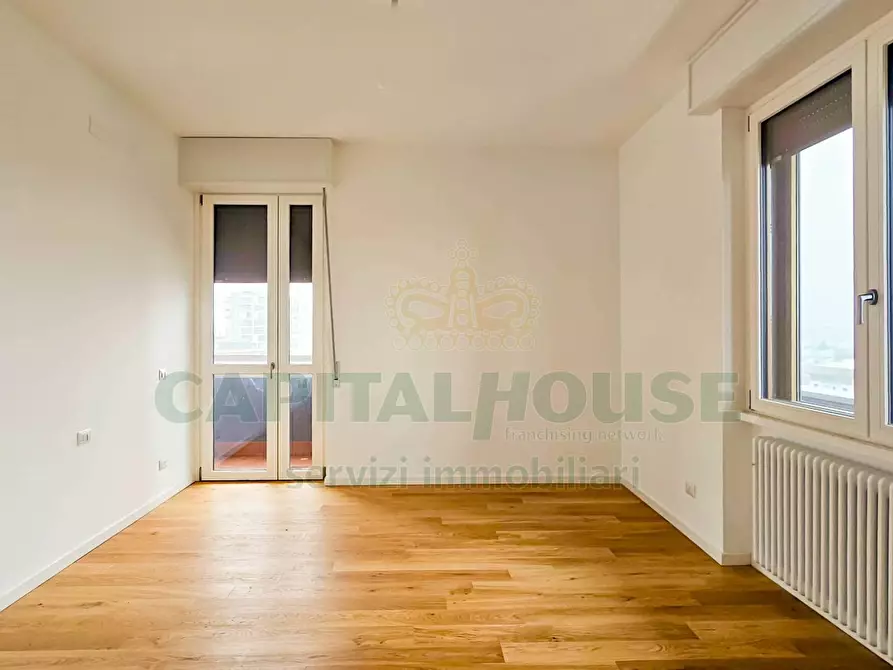 Immagine 15 di Appartamento in vendita  in Via Porto Corsini a Milano