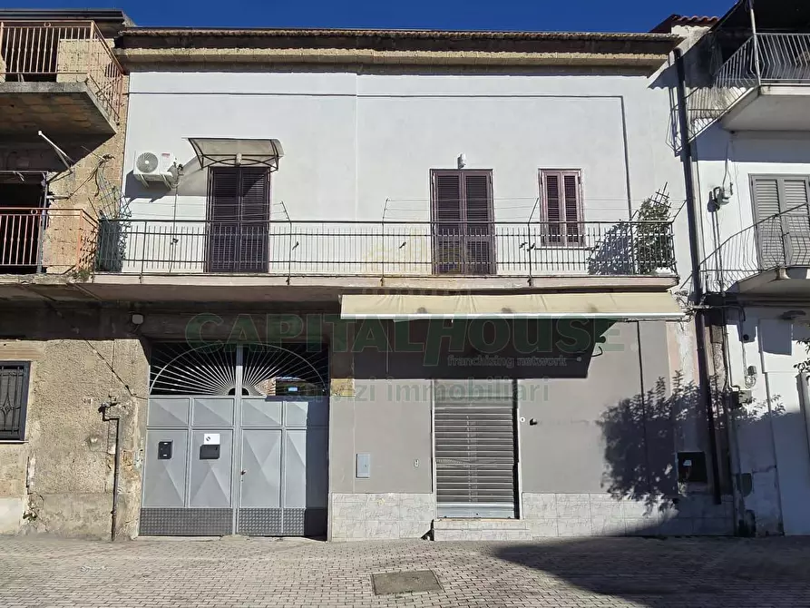 Immagine 19 di Appartamento in vendita  in Via Appia a Capodrise