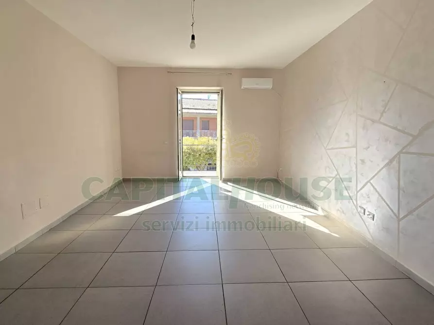 Immagine 1 di Appartamento in vendita  in Via Appia a Capodrise