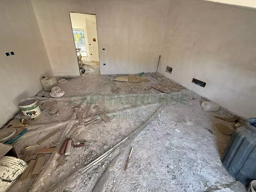 Immagine 17 di Villetta a schiera in vendita  a Siano