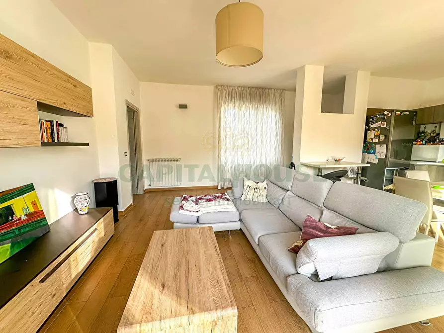 Immagine 5 di Appartamento in vendita  in zona automontreal a Capua