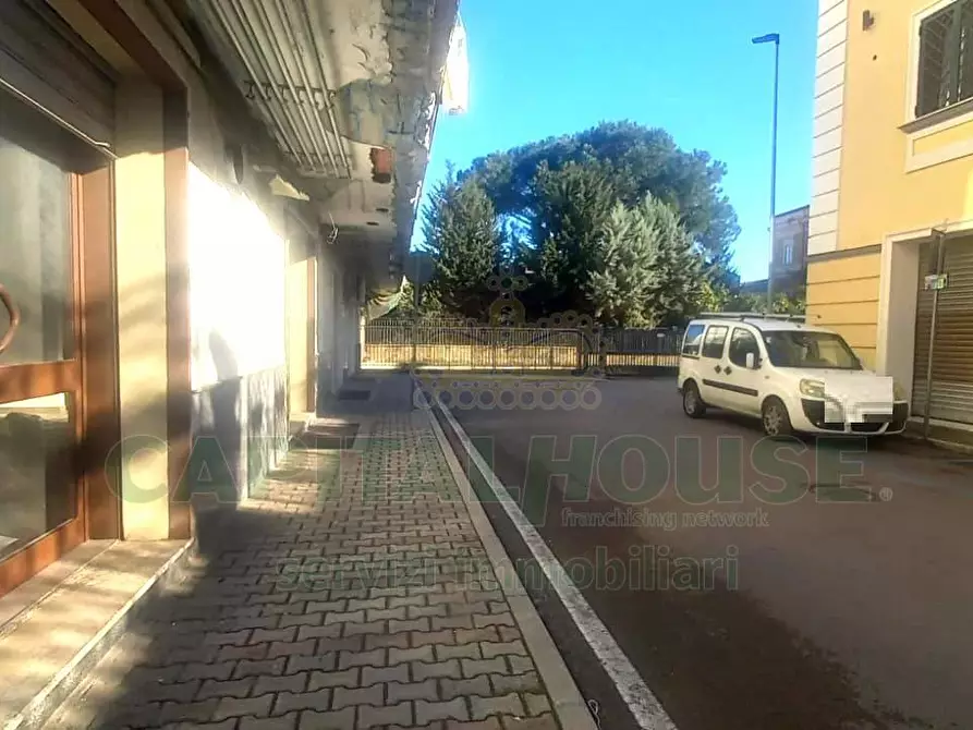 Immagine 8 di Locale commerciale in affitto  in via giuseppe bonaparte a Santa Maria Capua Vetere