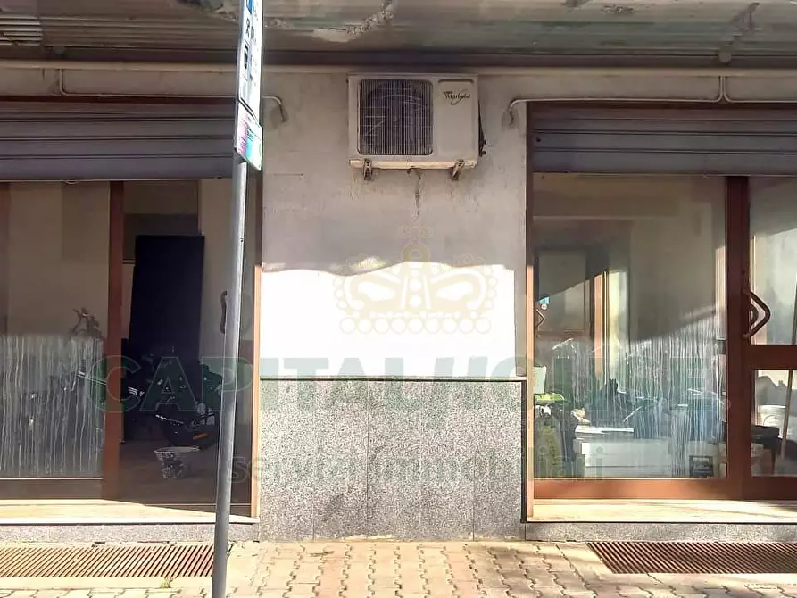 Immagine 2 di Locale commerciale in affitto  in via giuseppe bonaparte a Santa Maria Capua Vetere