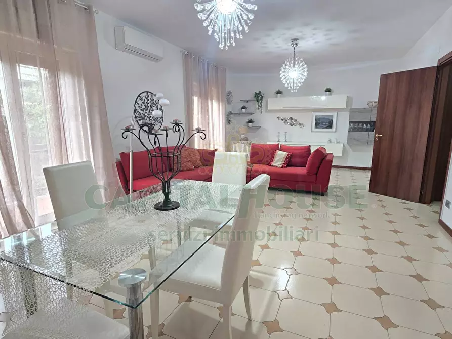 Immagine 3 di Appartamento in vendita  in Via Perugia a Capodrise