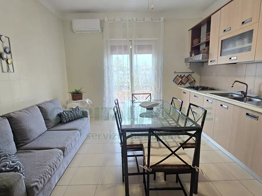 Immagine 9 di Appartamento in vendita  in Via Perugia a Capodrise