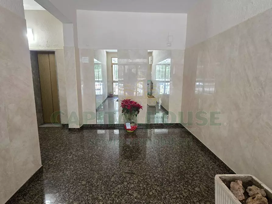 Immagine 29 di Appartamento in vendita  in Via Perugia a Capodrise