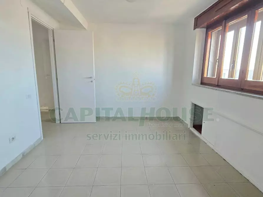 Immagine 14 di Attico in vendita  in Via Leonardo Da Vinci a Capodrise